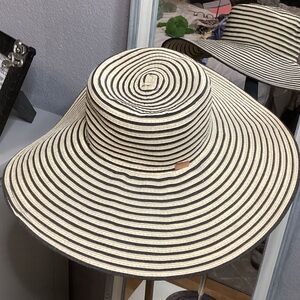 Betmar Striped Black & Beige 5” Wide Brim Hat